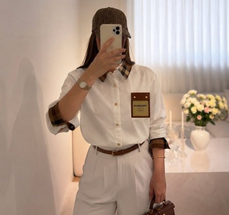 قميص 🤎 Burberry / اوڤر سايز