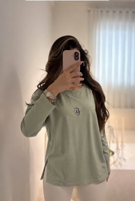 بلوز Dior 🤍 أوڤر سايز