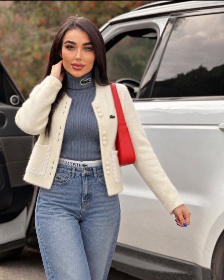 جكيت Lacoste 🐊 🧶 صوف