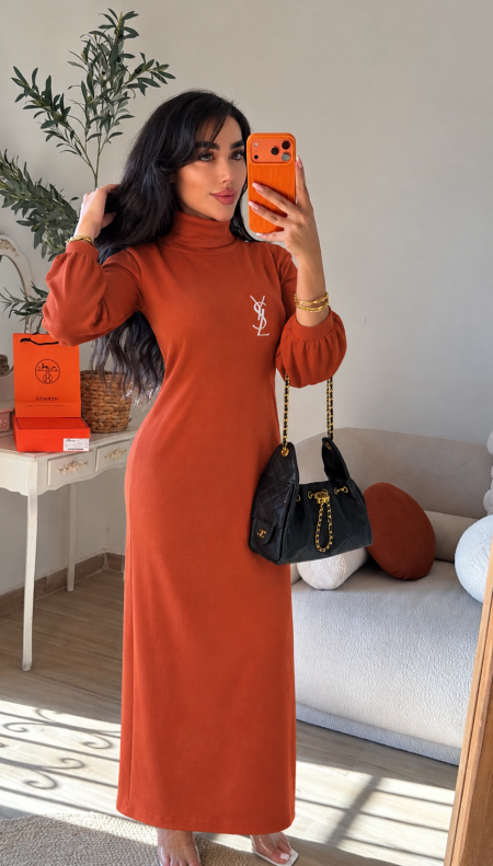 فستان Ysl 🤍 الصوف الناعم
